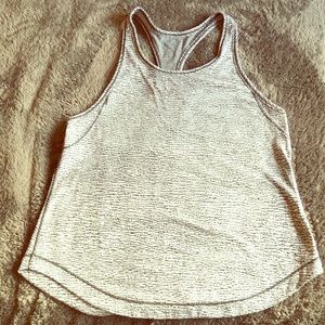 Lululemon tank